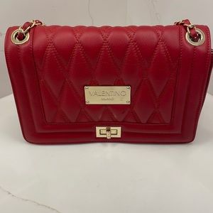 Leather shoulder bag